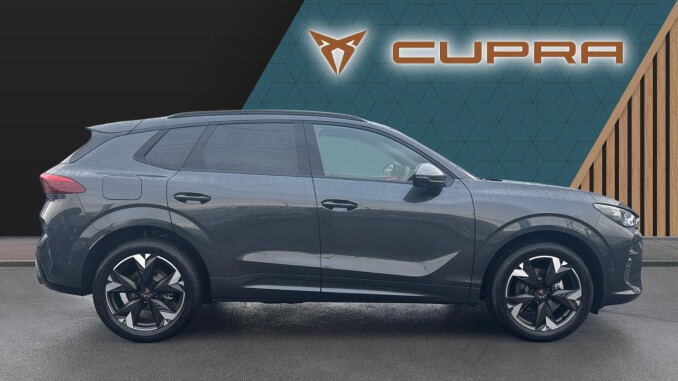 CUPRA Terramar 1.5 eTSI 150 V2 5dr DSG Petrol Hatchback - Image 4